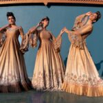 Photo elegant dresses
